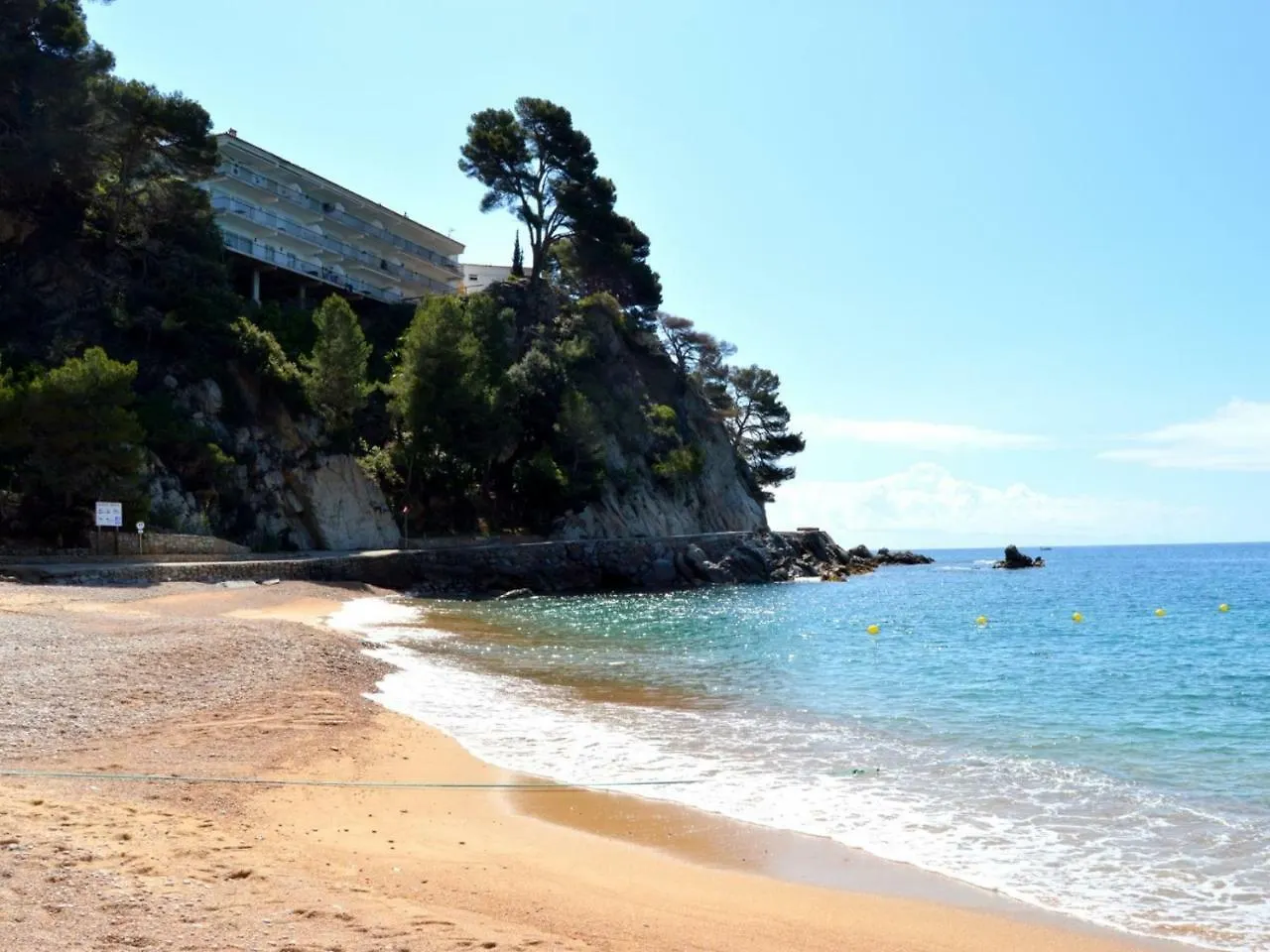 Studios Face A La Mer - Cala Llevado Tossa de Mar Spain